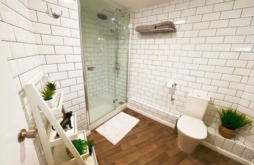 Ely Hotel | The High Flyer