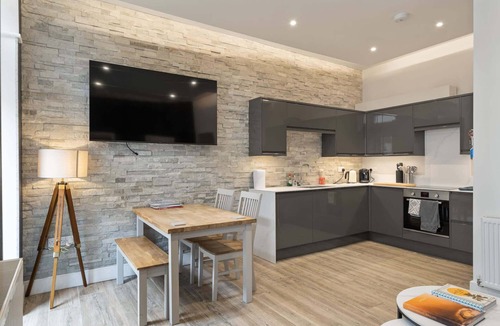 Newquay City Centre Apartment | The Jailhouse, Historic Flat in Central Newquay