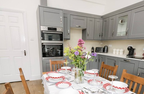 Loftus Cottage | The Kesi Residence