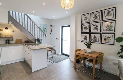 Bedford Cottage | THE KILN, pet friendly, with a garden in Colmworth