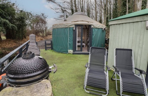 Beckford House | The Lakeside Yurt, Beckford