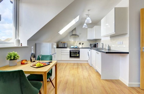Marston Moretaine Apartment | The Loft | A Calm & Executive eco-Apartment| eco-Short Term Let by SILVA