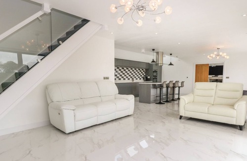 Six Mile Bottom House | THE MAYFAIR, pet friendly, with open fire in Newmarket