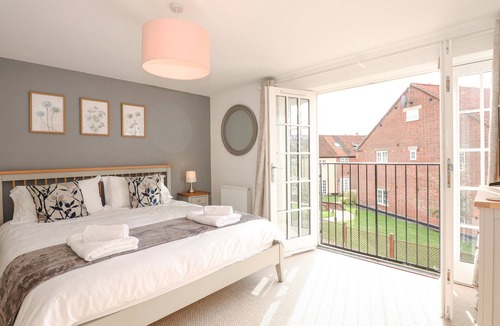 Stalham Cottage | THE MILL STONES, family friendly, with a garden in Stalham