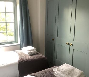 Maisemore Bed & Breakfast | The Mooring Post