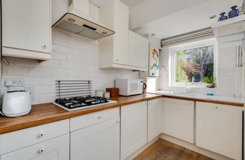 Oxford City Centre House | The Old Bookbinders Retreat - 4-BR Jericho House