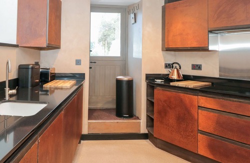 Burgh Island House | THE OLD CIDER BARN, pet friendly, with a garden in Hope Cove