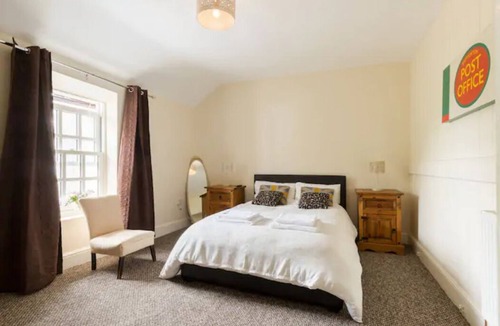 Bretforton House | The Old Post Office - Bretforton Holiday Home
