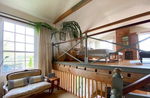 Bury St Edmunds House | The Old Steam Mill, luxury, spacious, beautiful grounds, stunning location