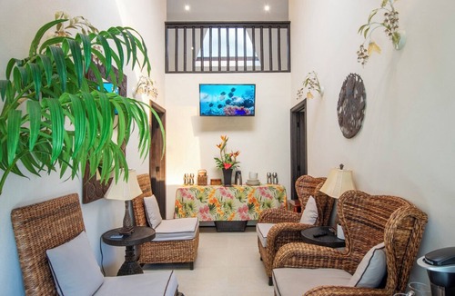 Rock Sound House | The Pilot House Boutique Suite #2 Rock Sound