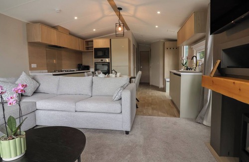 Cotebrook Cottage | THE PINES 2 BEDROOMS, pet friendly in Delamere