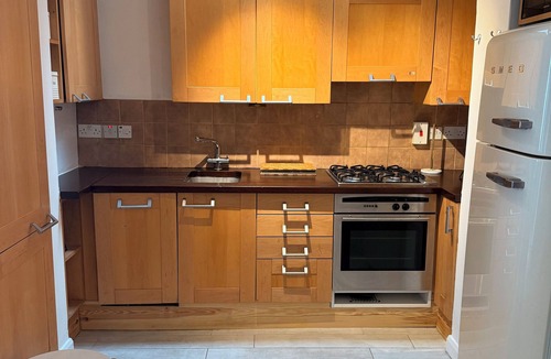 Haverstock Apartment | The pink house