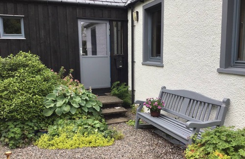 Beinn Orasaigh Cottage | The Seashell Self Catering Cottage. Isle Of Skye Amazing Sea and Island Views.