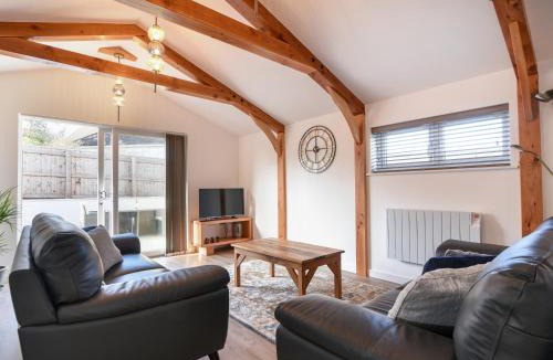 Axminster House | The Stables Merrydown