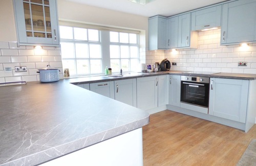 Winkhill Cottage | THE 'STABLES', pet friendly, character holiday cottage in Waterhouses