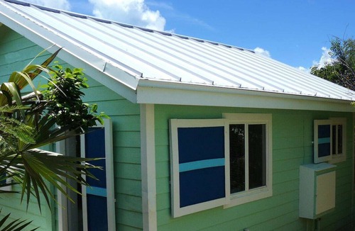 Gregory Town Cottage | The Surf Cottage - Beach and Jungle all in One! An off the grid cottage.