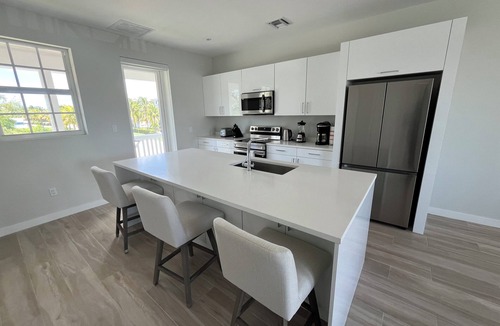 Nassau Villa | The Swan Villa