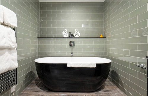 Market Harborough Hotel | The Three Swans Hotel, Market Harborough, Leicestershire