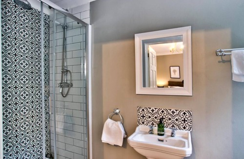 Black Bourton Hotel | The Vines