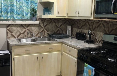 Nassau Apartment | Three A's Getaway, 15 min walk to sun, sand and sea!