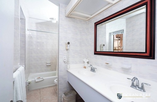 Bahama Reef House | Three Bedroom Townhouse