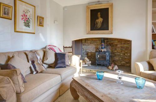 Cheltenham House | Tiesel Cottage