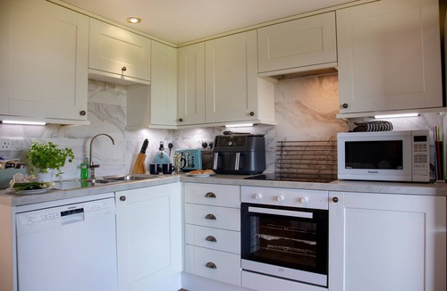 Stibb Cottage | Toad Hall is a spacious cottage in North Cornwall full of character