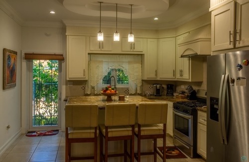 Dunmore Town House | Todd’s Place Harbour Island
