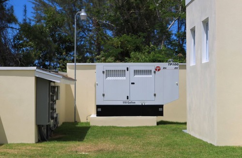 Nassau House | Townhouse w/Pool Near Beach, Airport & Supermarket