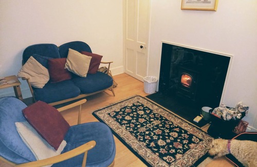 Banff Cottage | Traditional cottage close to harbour and beach
