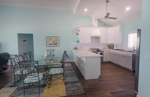 Treasure Cay House | Tranquil 4-bedroom 3-bath house with 50' boat dock in delightful Treasure Cay