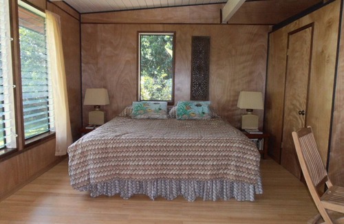 Kehena Beach Estates House | Tropical garden bungalow - all the comforts