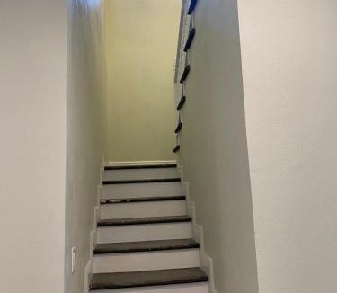 Westwind Apartment | Tropical Palm Townhouse