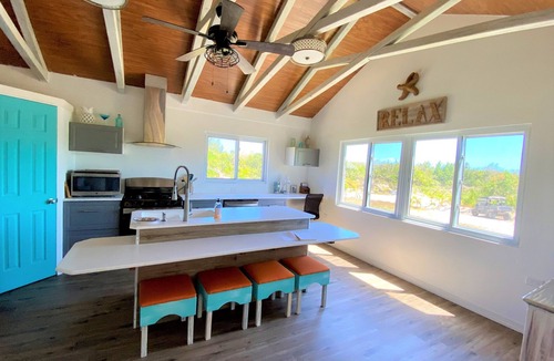 Gregory Town House | Tui House