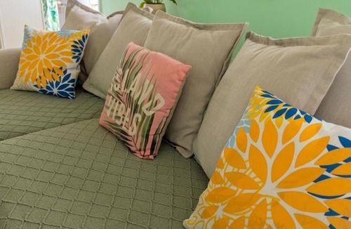 Gregory Town House | Turquoise Oasis