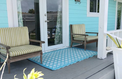 Gregory Town House | Turquoise Oasis Cottage
