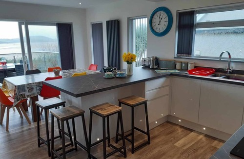 Treator House | Uninterrupted spectacular views over the Camel Estuary and ocean.