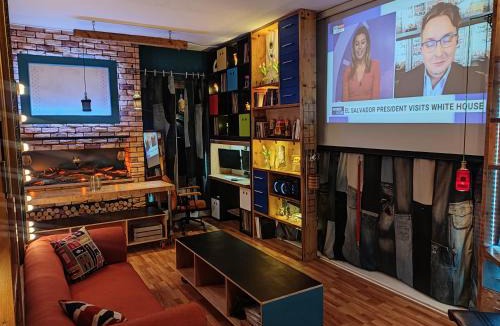 Lewisham Apartment | Unique Penthouse with Home Cinema, Panoramic Views & Eco-Chic Design