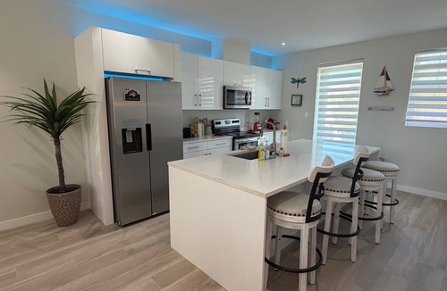 Palm Cay Apartment | Unwind with the whole family at this 3-bedrooms. Nestled just steps from a pool.