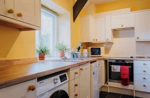 Stratton Cottage | Upper Ring O Bells