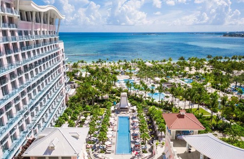 Nassau Hotel | Vacation Mode On | Unit with Ocean View - Pools, Bar, Dining, Water Park!
