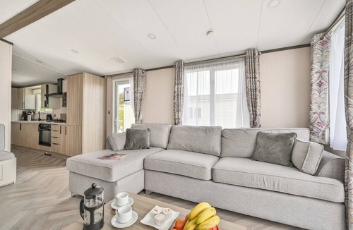 Saint Ann's Chapel House | Valley View 2 Bed Hot Tub Holiday Caravan Cawsand