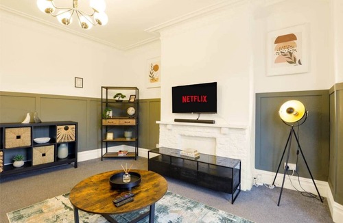 Fenham Apartment | Very Spacious 3br House With Parking nr City Cntr