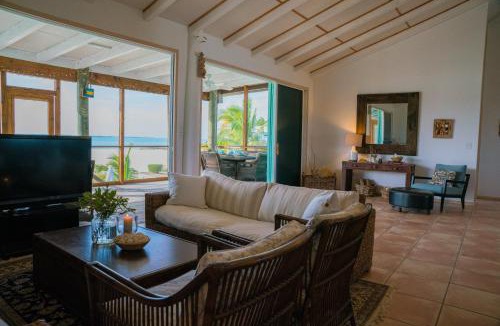 Mangrove Cay Villa | Villa Blue Hole