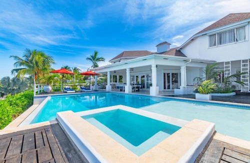 Nassau Villa | Villa Northwinds - At Orange Hill - Private Pool