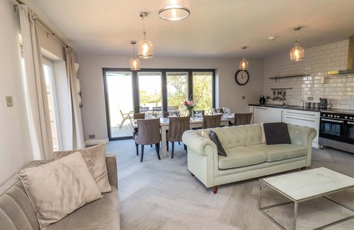 Whitby Cottage | Voebroch