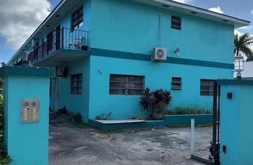 Nassau Condo | Walkable Nassau Retreat Near Beaches, Food, Downtown & Attractions