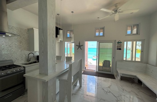 Nassau Cottage | Wandering Starfish Cottage - Rose Island Bahamas