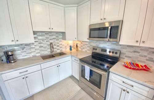Treasure Cay Condo | Waterfront Condo with Private Boat Slip!