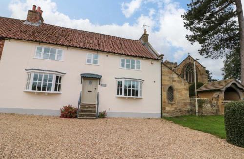 Carlton-in-Cleveland House | Weavers Cottage